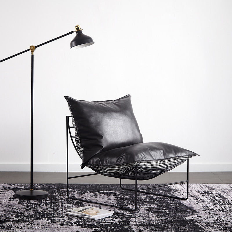 Modern leather lounge chair